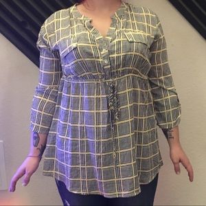 Siren lily maternity top